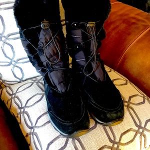 Khombo. Tall Winter Boots